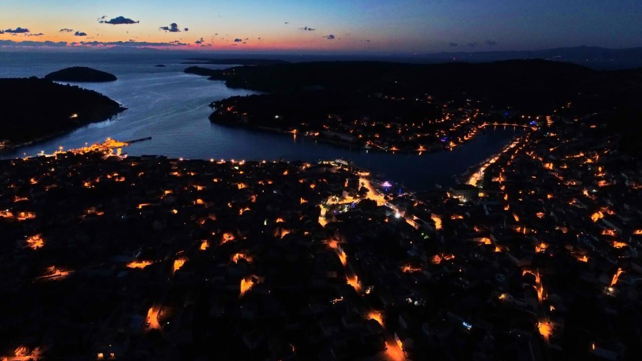 Apartment Lucija Vela Luka Eksteriør billede