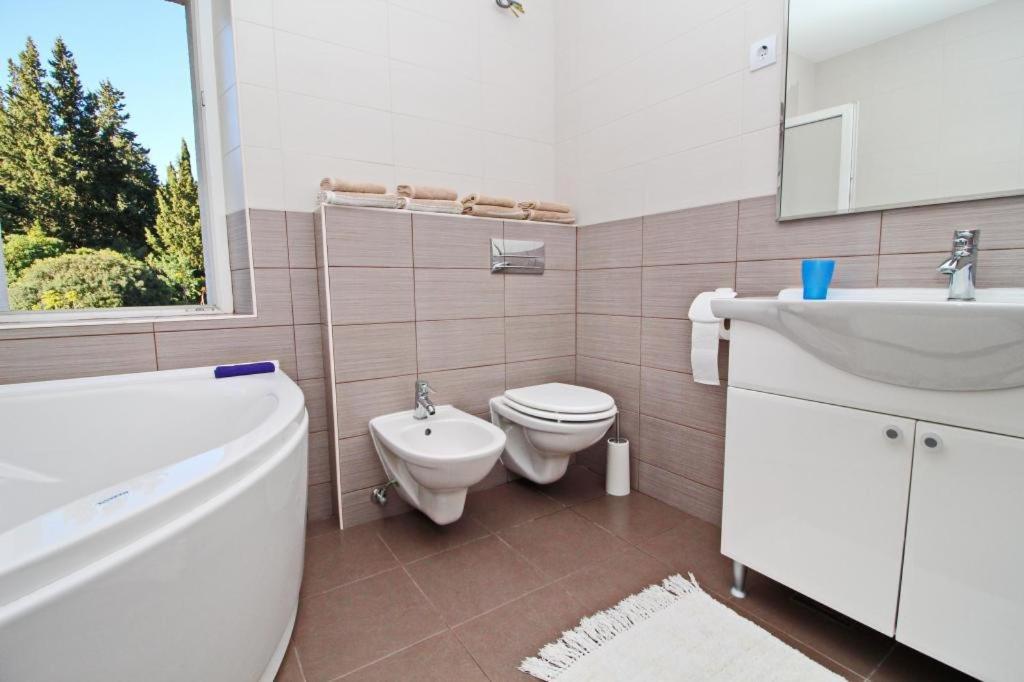 Apartment Lucija Vela Luka Eksteriør billede