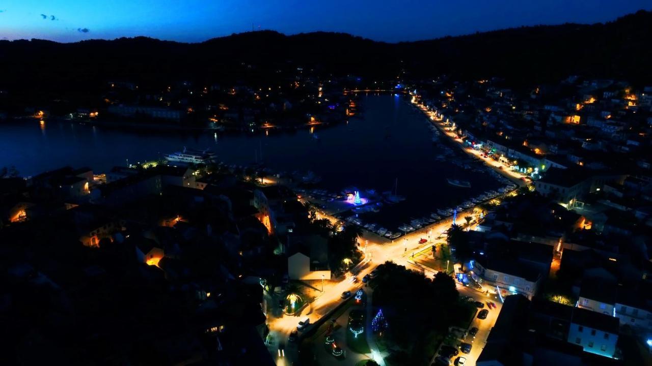Apartment Lucija Vela Luka Eksteriør billede